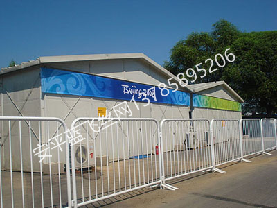 移動護欄網(wǎng)-3.jpg